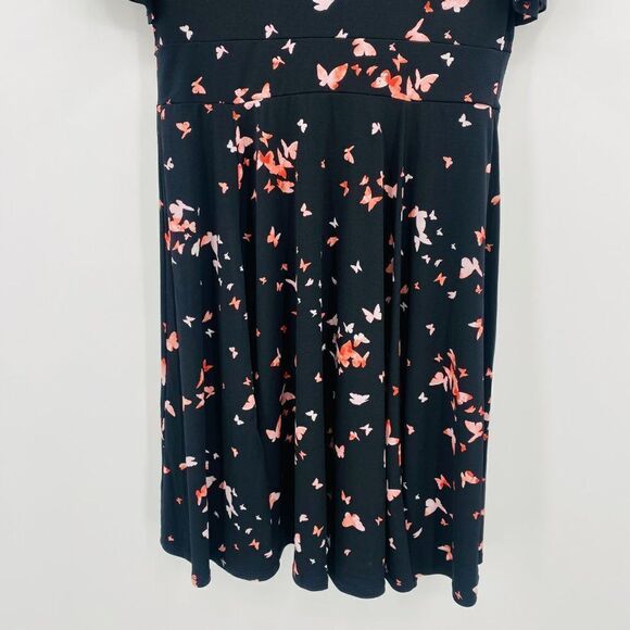NWT Torrid Size 0X Black & Pink V Neck Flutter Sleeve Butterfly Midi Dress - Picture 8 of 9